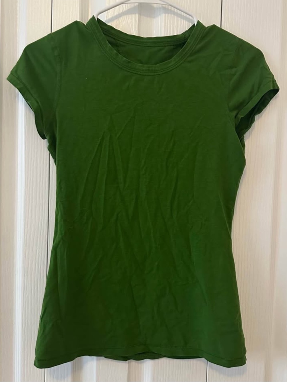 Lululemon Green Short Sleeve Crew Tee